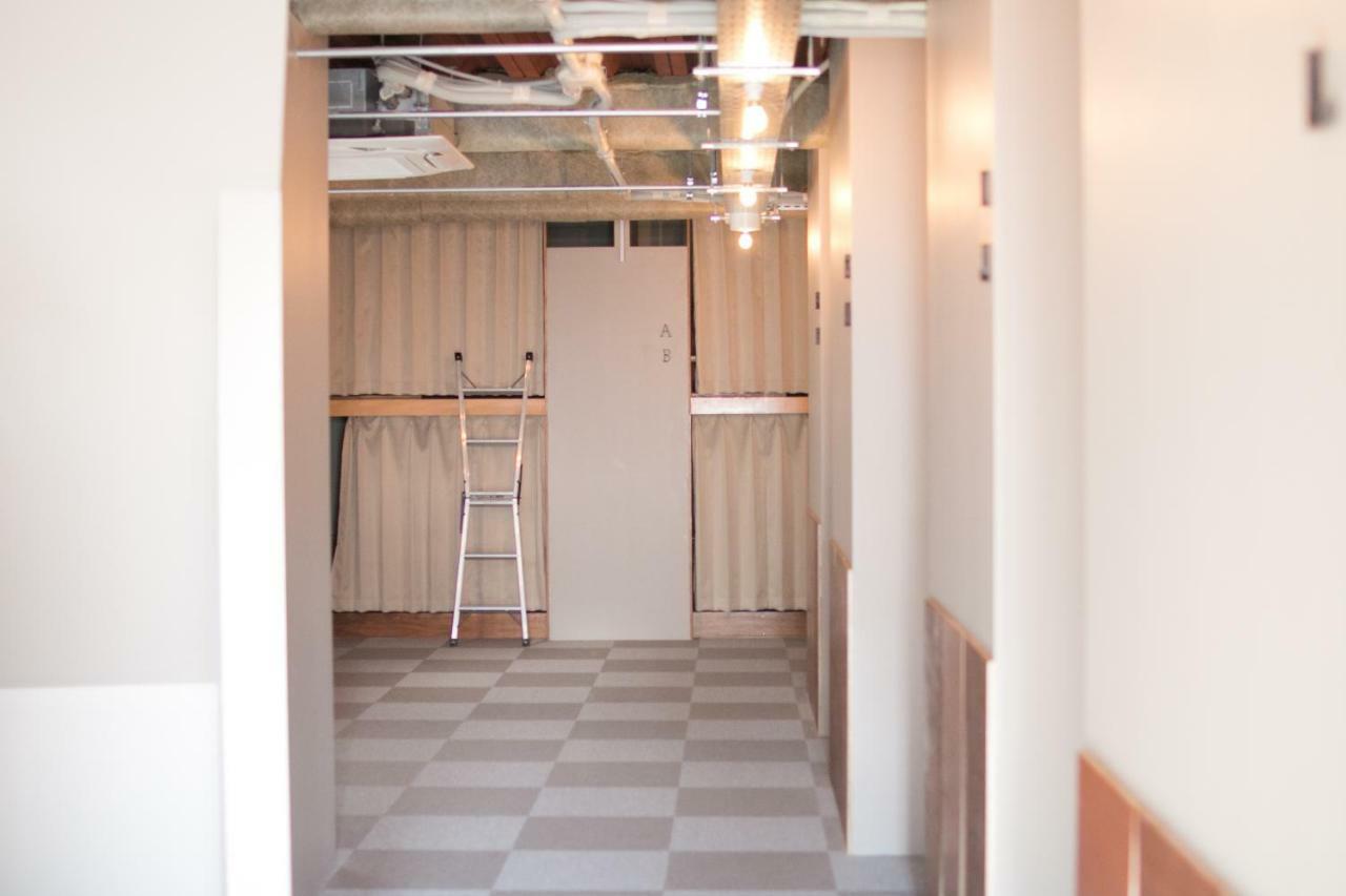 Linda Hostel 106 Osaka Esterno foto